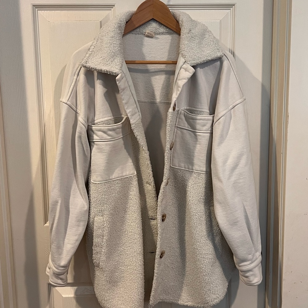 Cozy Sherpa Shacket Jacket - Cream